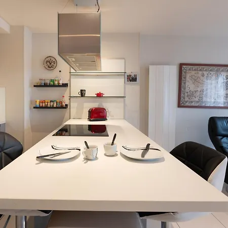 Apartment Le Doumer Parking Wifi *