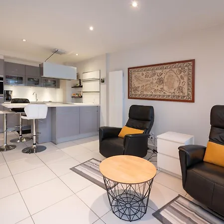 Apartment Le Doumer Parking Wifi Vannes